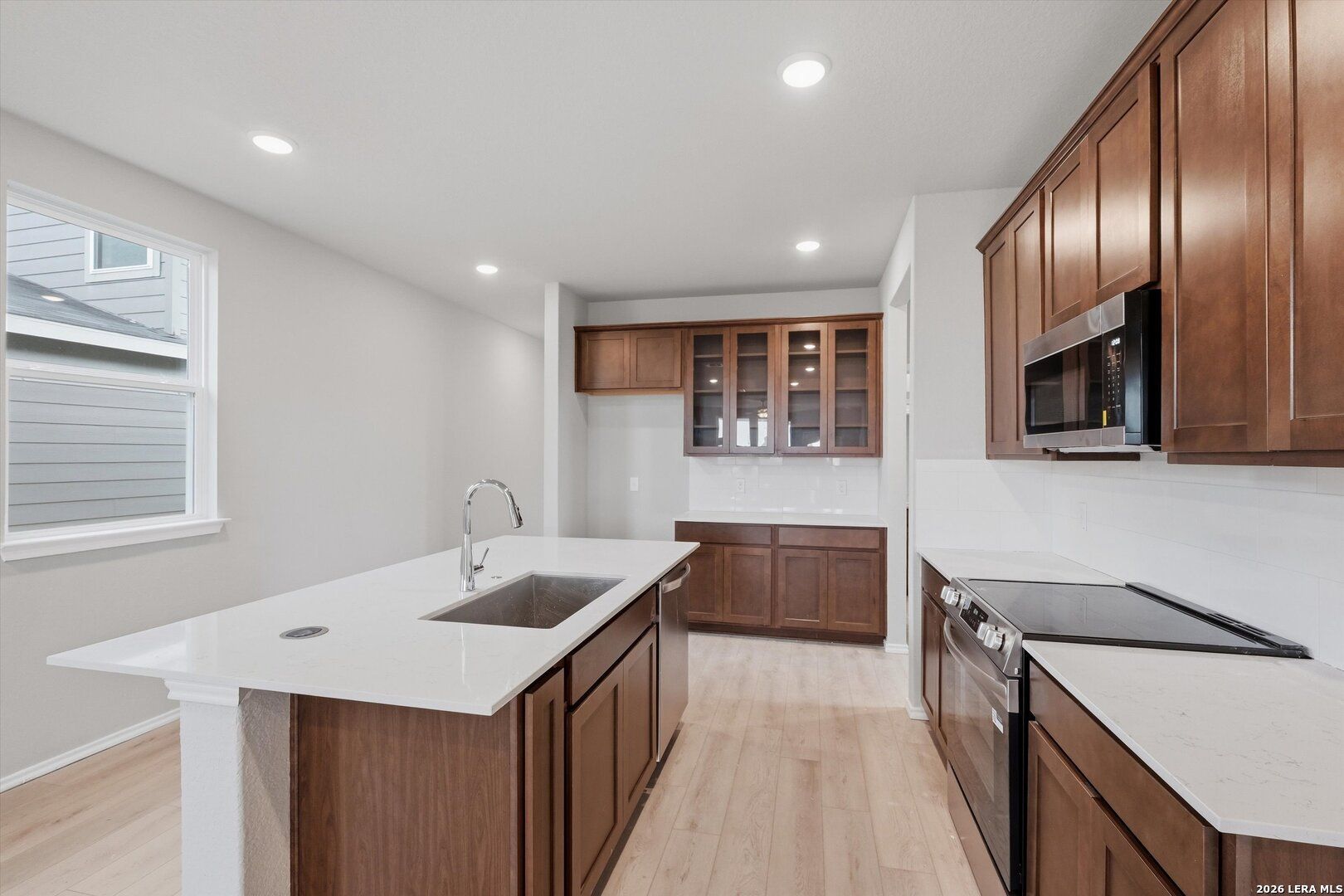 No Caption