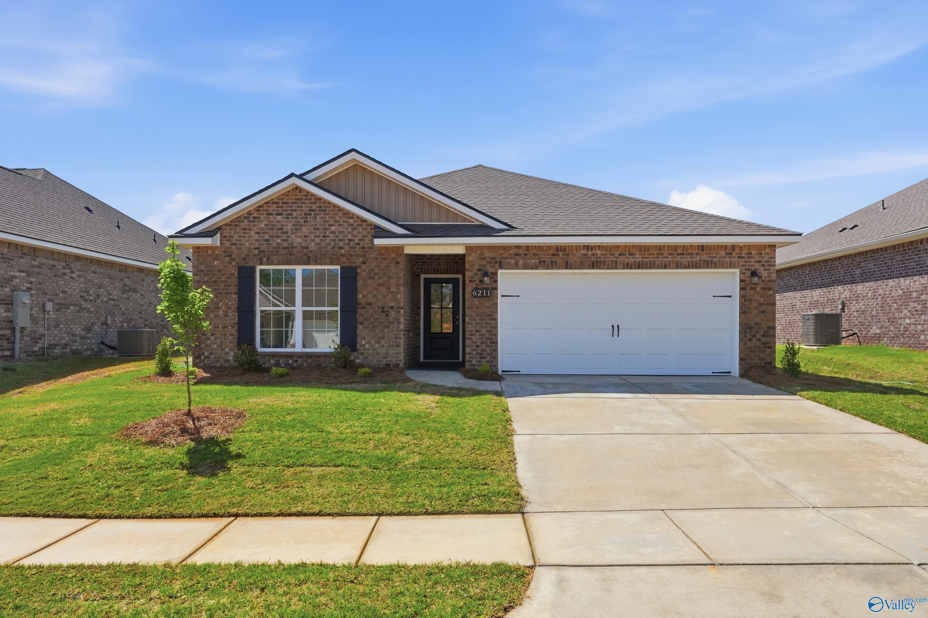 The Asheville - Jaguar Hills: Huntsville, Alabama - Davidson Homes