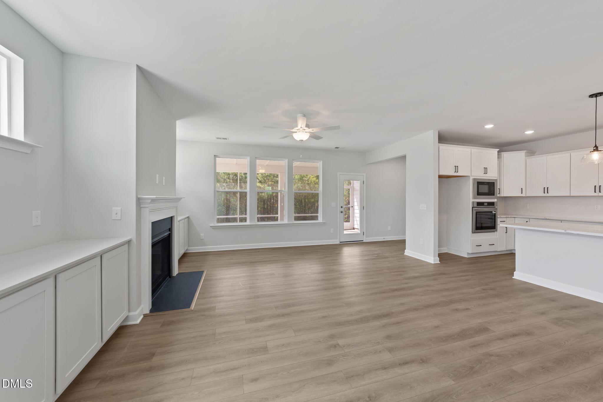 No Caption