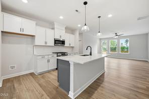 129 Broadway Street (The Mitchell Interior)