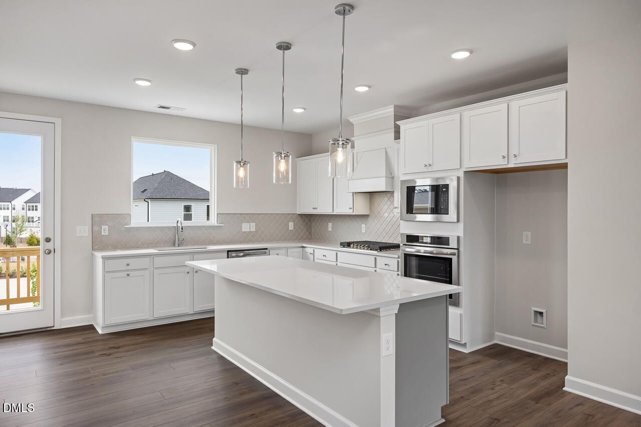 604 Thatch Lane (The Avery Interior)