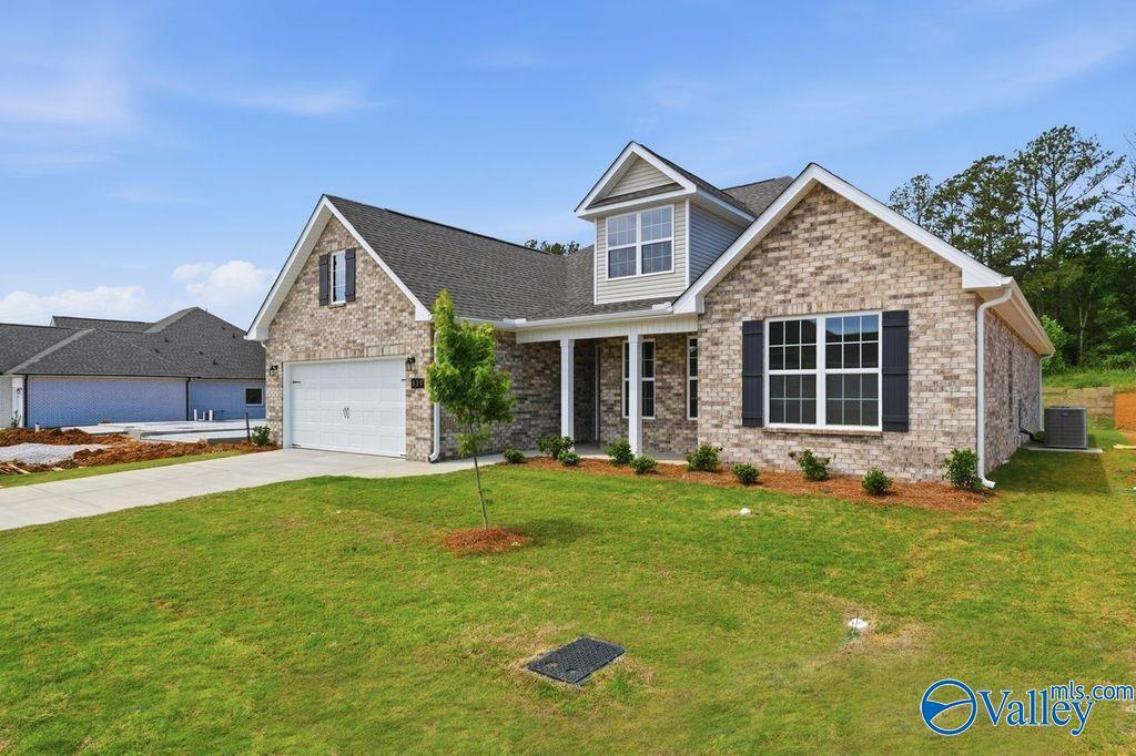 The Rockford with Bonus - Cain Park: Hartselle, Alabama - Davidson Homes