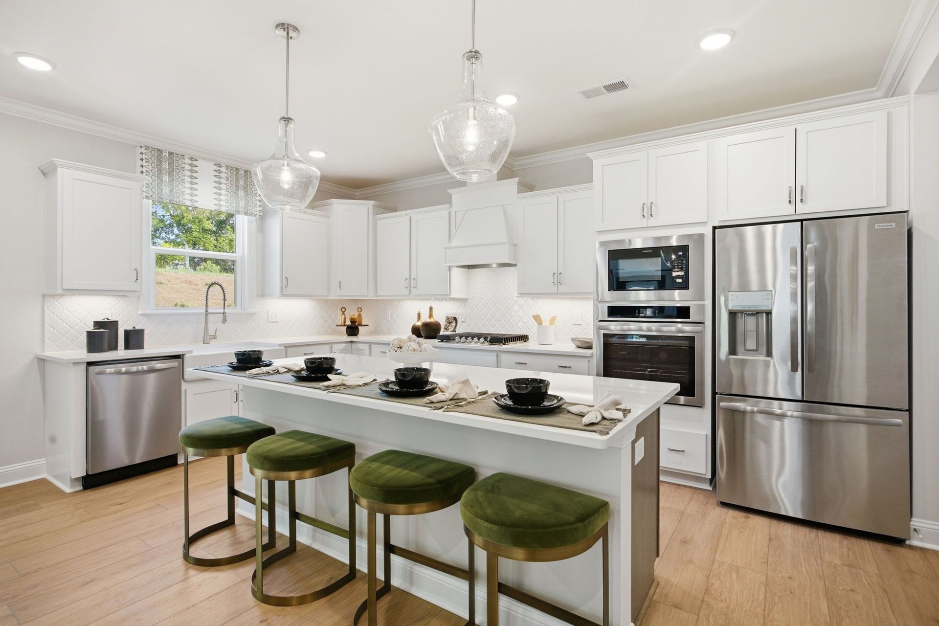 The Hickory II Gourmet Kitchen