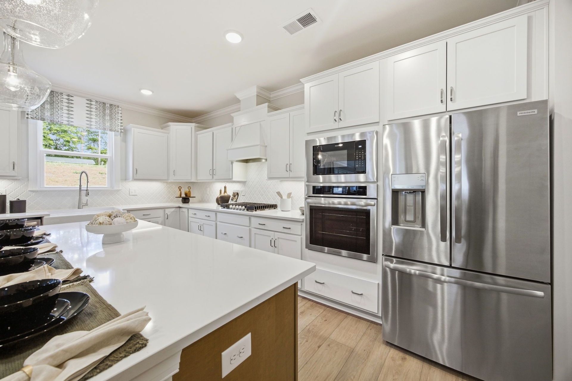 The Hickory II Gourmet Kitchen