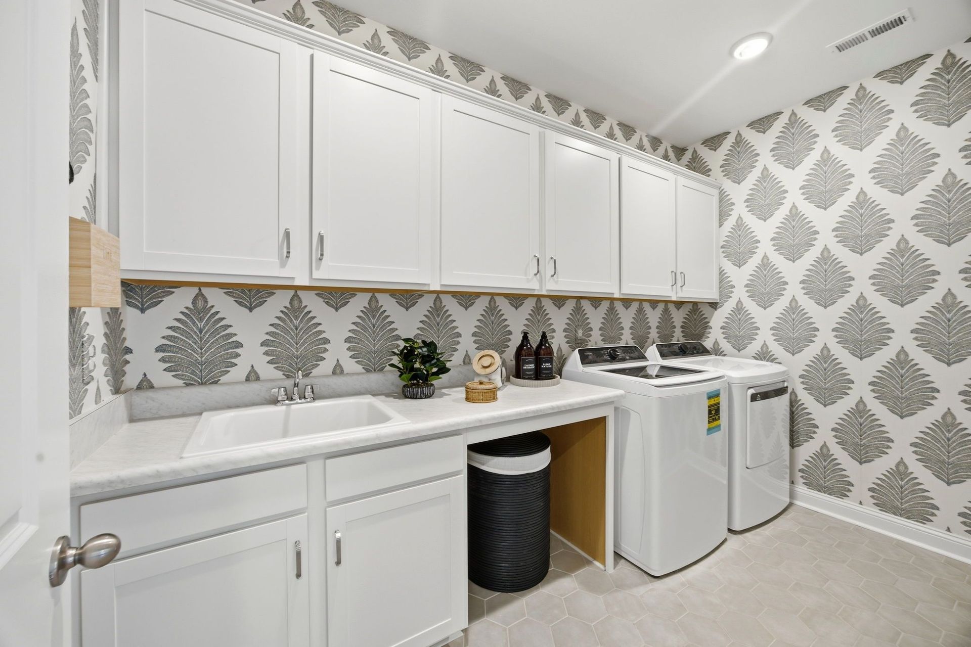 The Hickory II Laundry Room