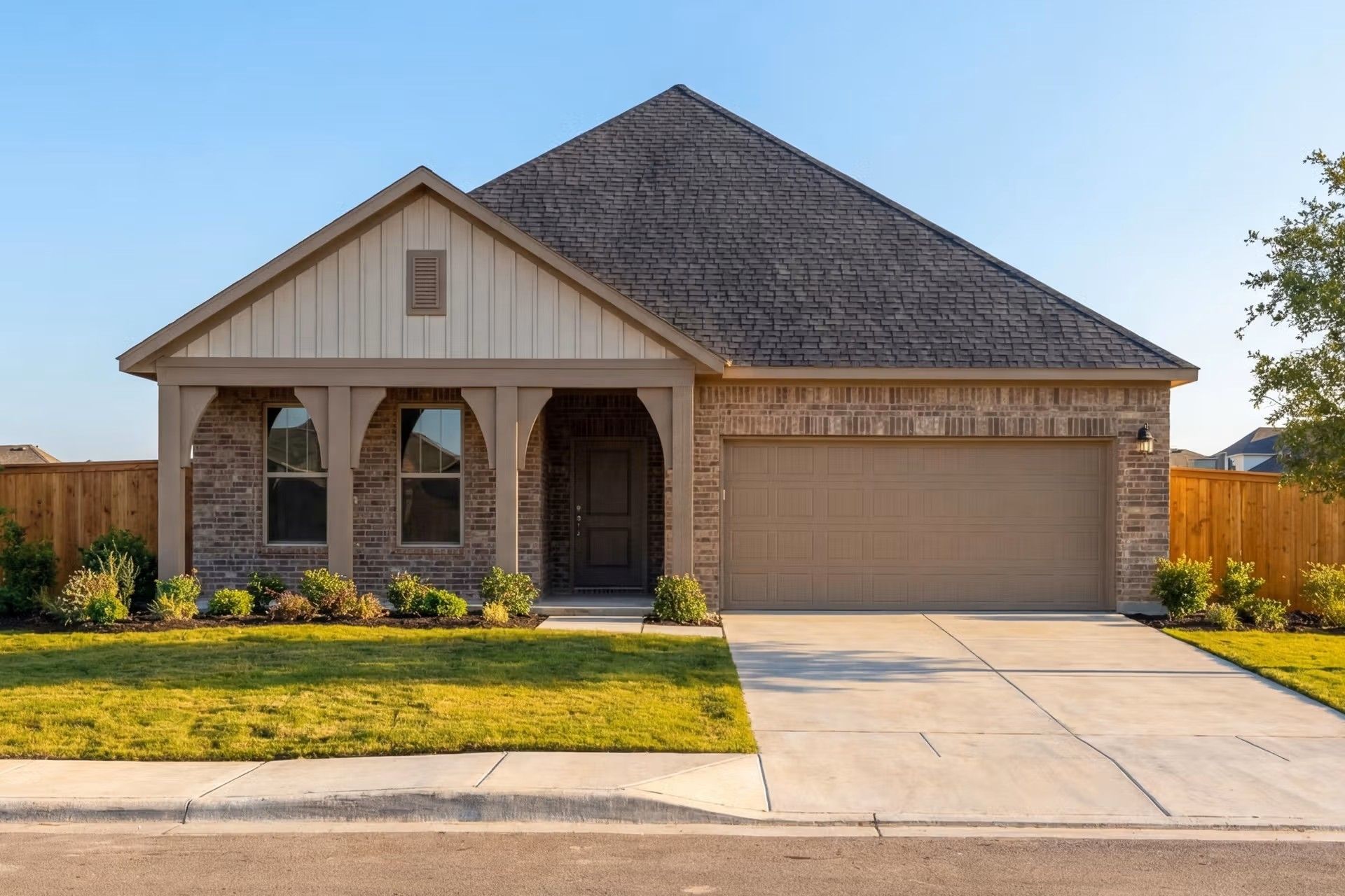1407 Northview Lane (The Laurel G)