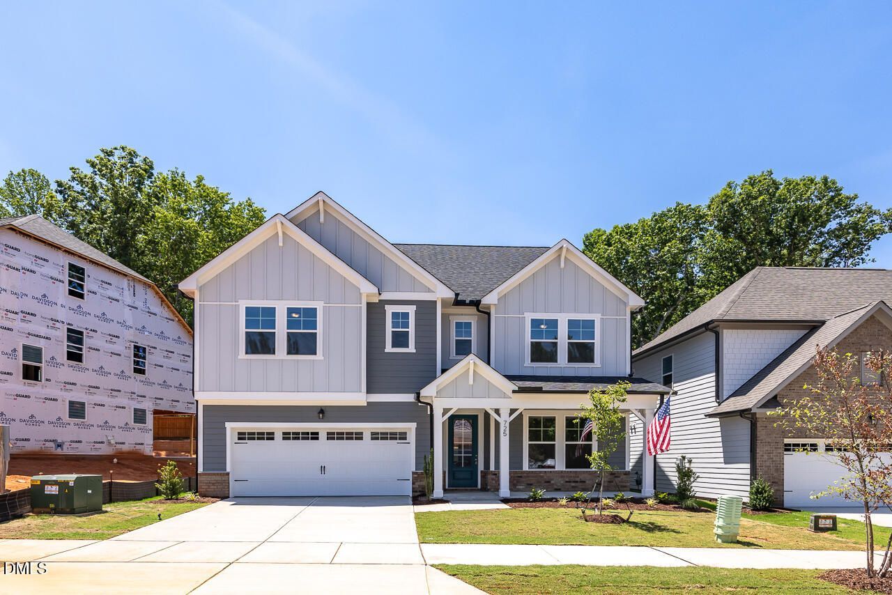 725 Dragonfly Pond Way (The Beech B)