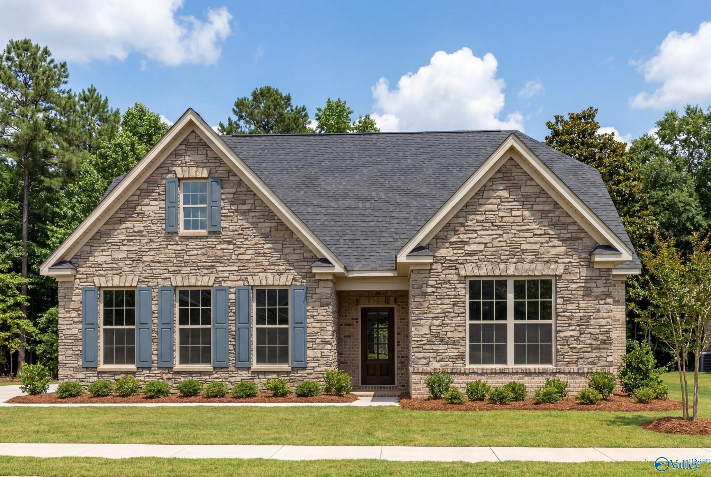 The Oxford C - The Meadows at Hampton Cove: Owens Cross Roads, Alabama - Evermore Homes