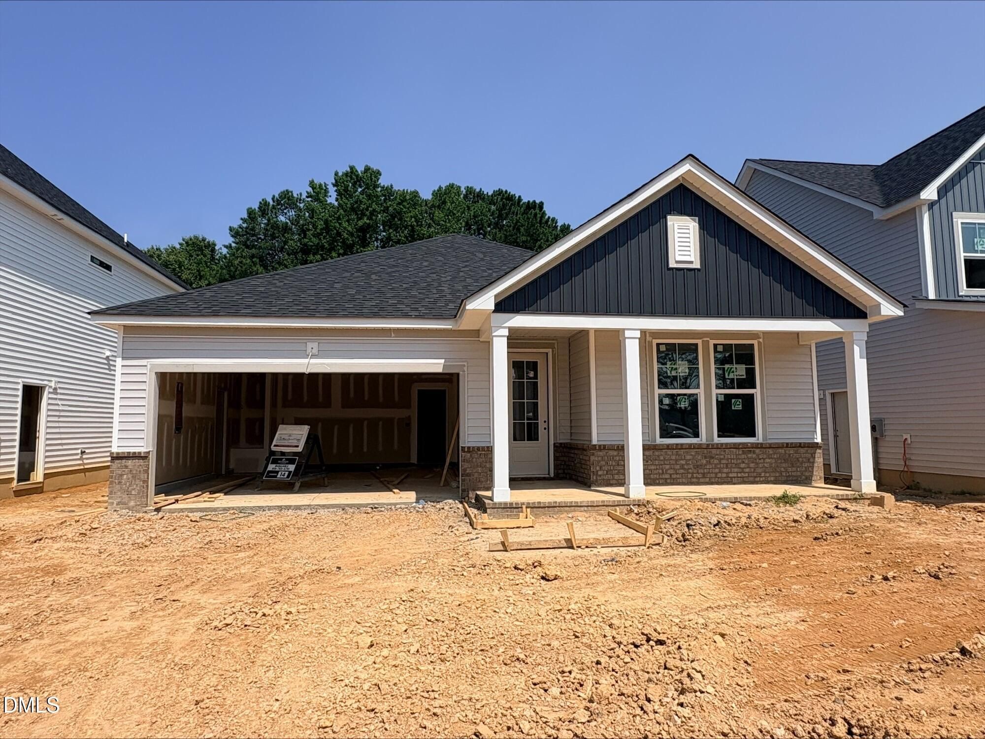 601 Crescent Wood Trail (The Daphne D)