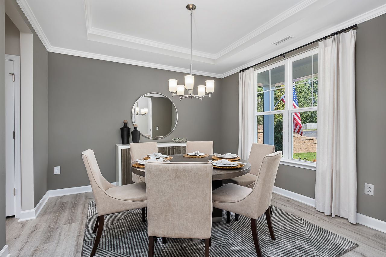 The Ash Dining