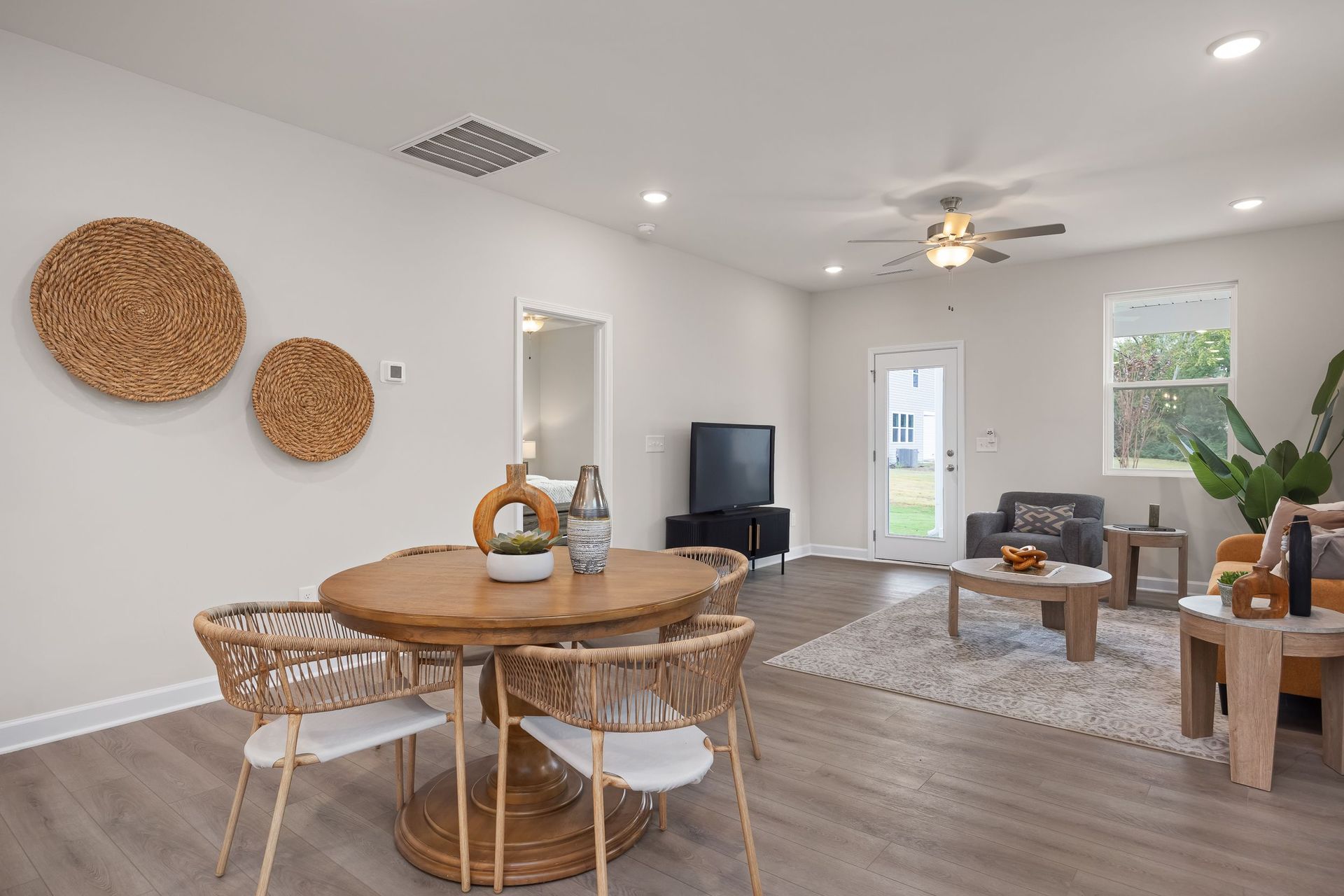 The Carter Breakfast & Family Room