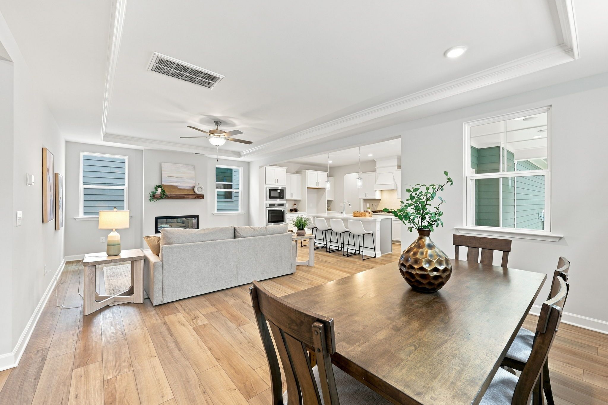 Dining & Family Room