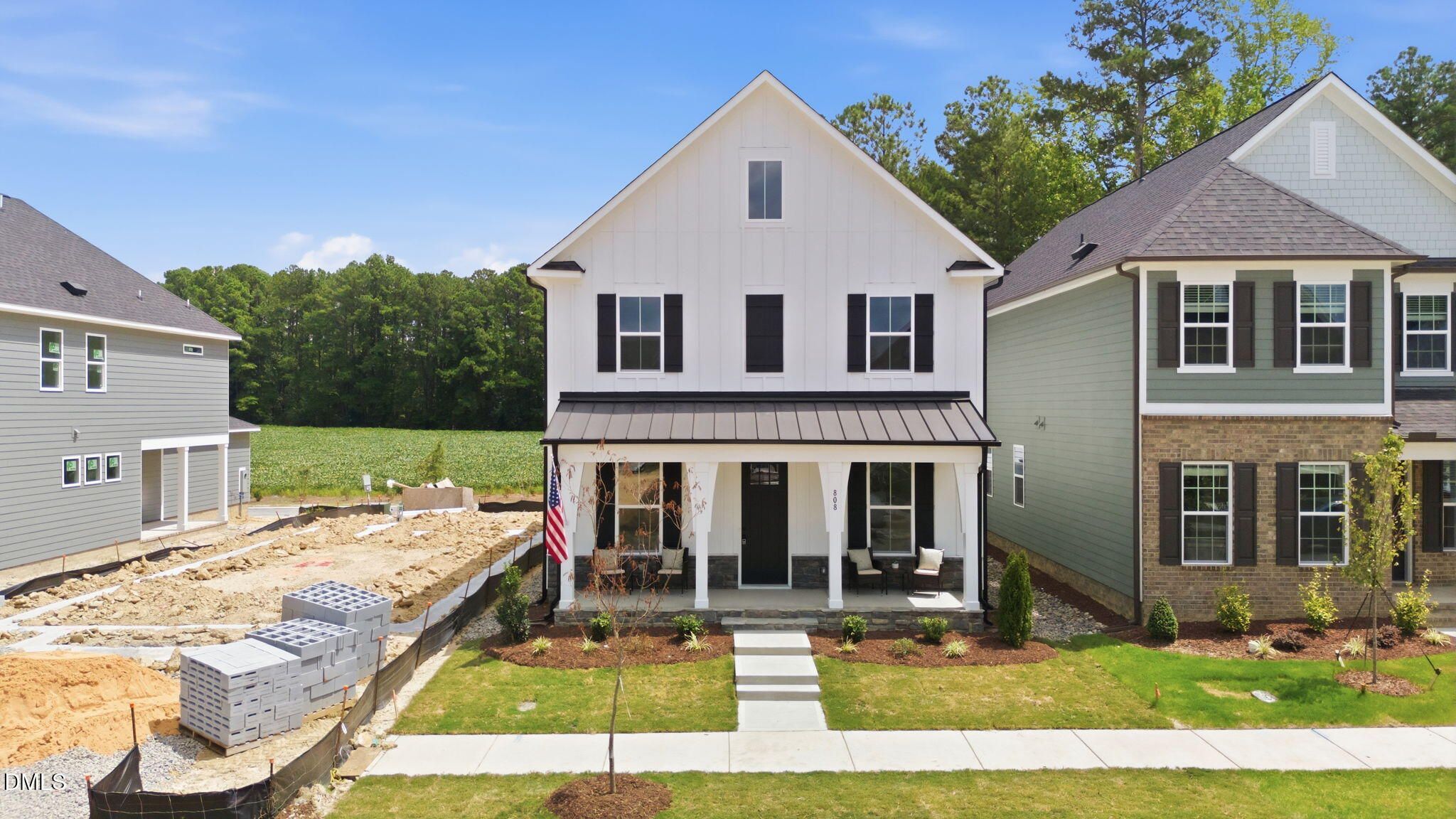 808 Carpet Grass Avenue (The Harris C)