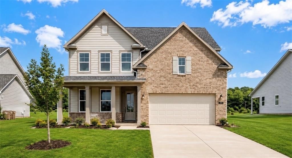 507 Grand Wehunt Drive (The Hickory C)