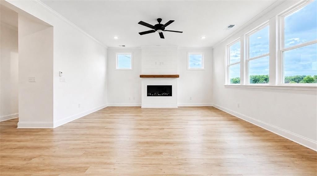No Caption