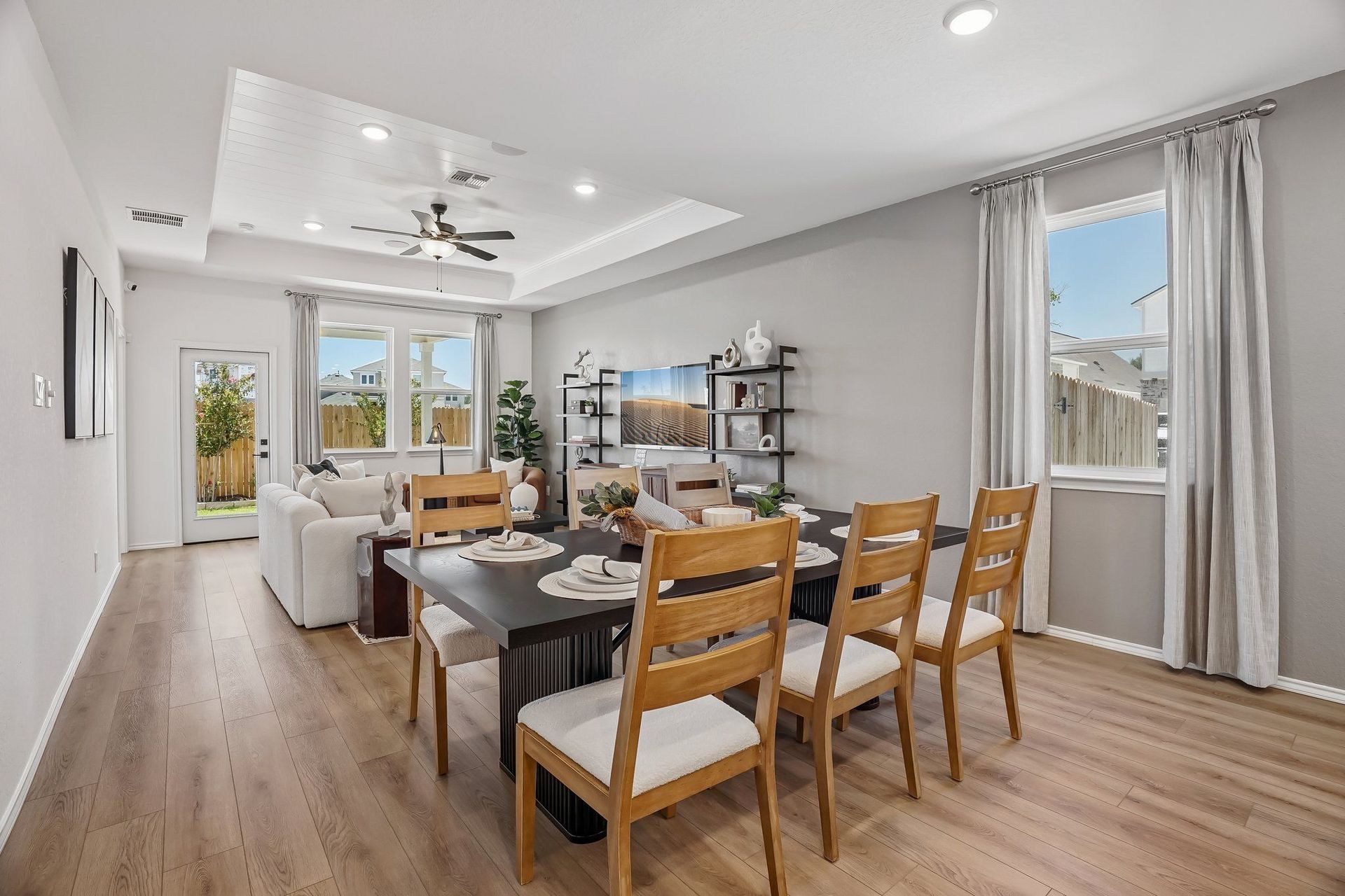 No Caption