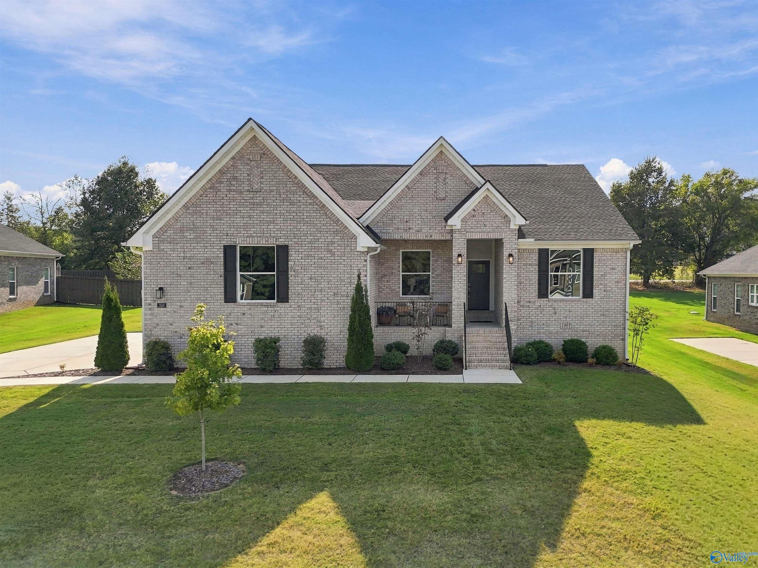 The Arcadia E - Riverton Preserve: Huntsville, Alabama - Davidson Homes