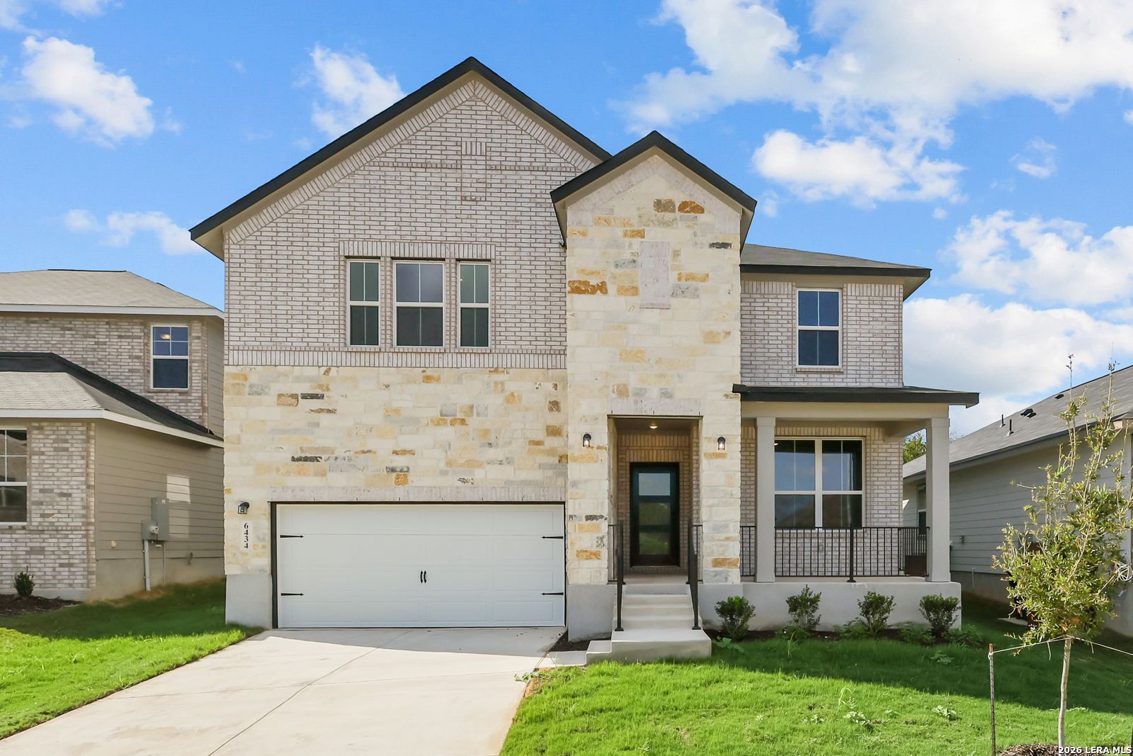 Royal Crest por Davidson Homes en San Antonio Texas