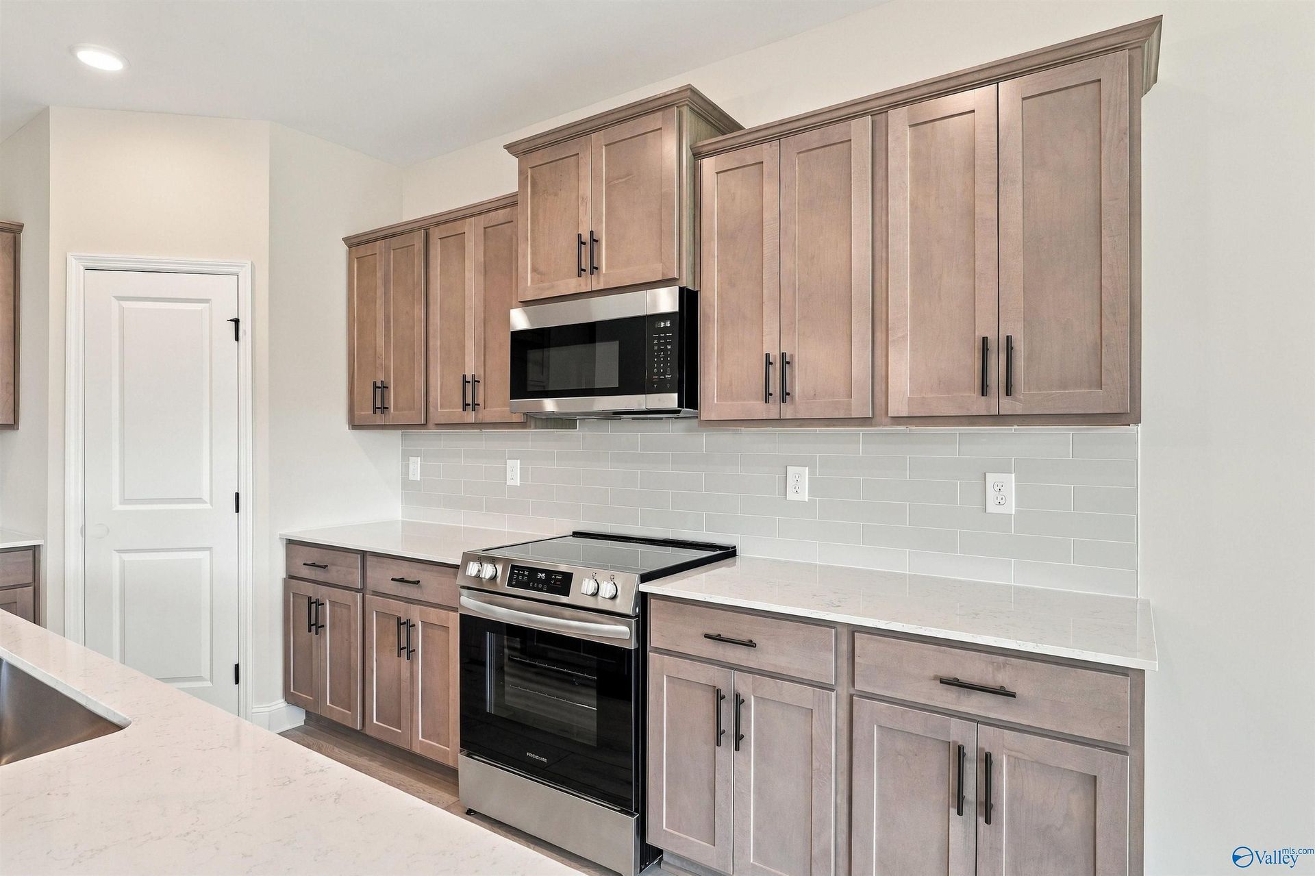 No Caption