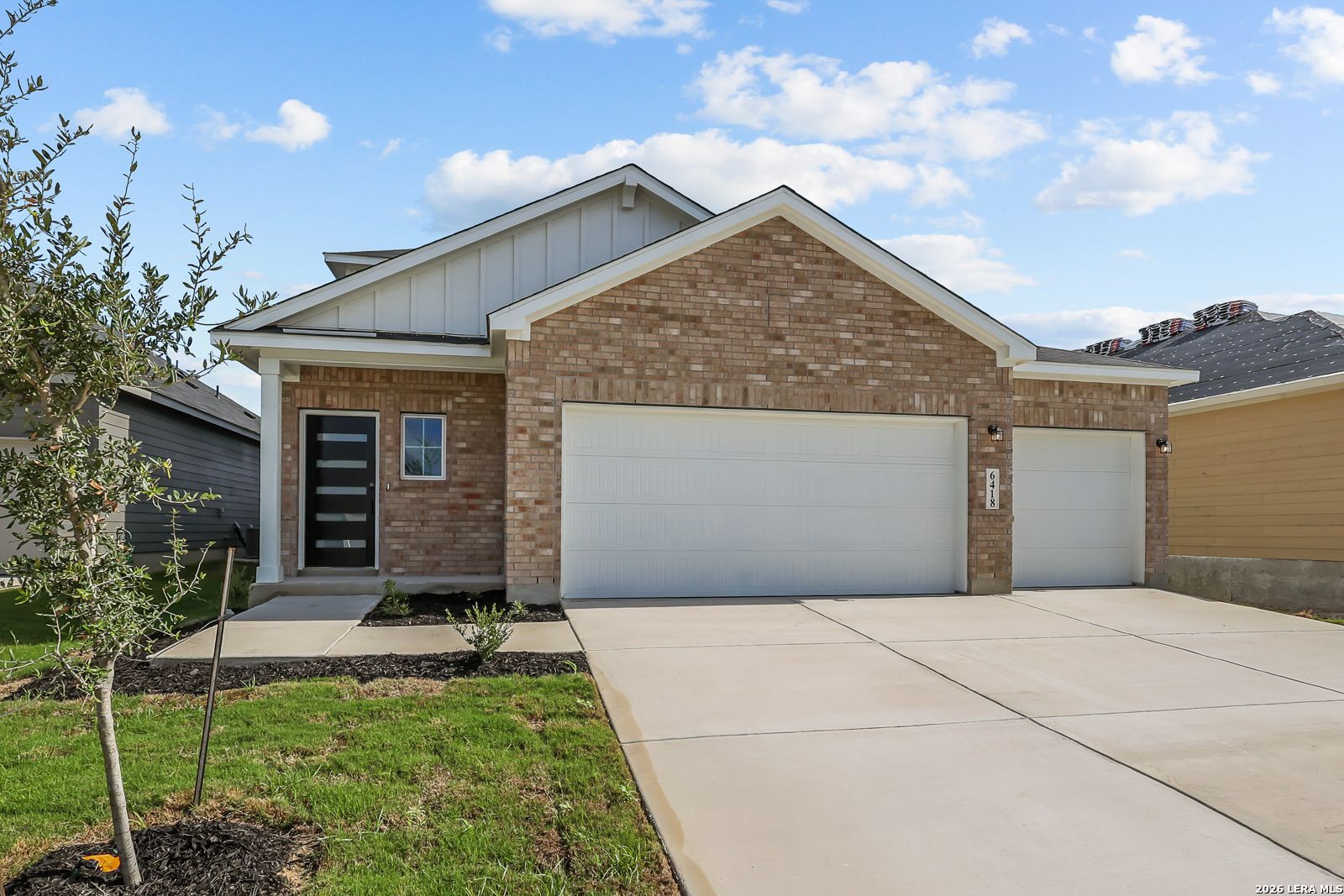 6418 Scrappy St (The Pinecrest F w/ 3rd Car)
