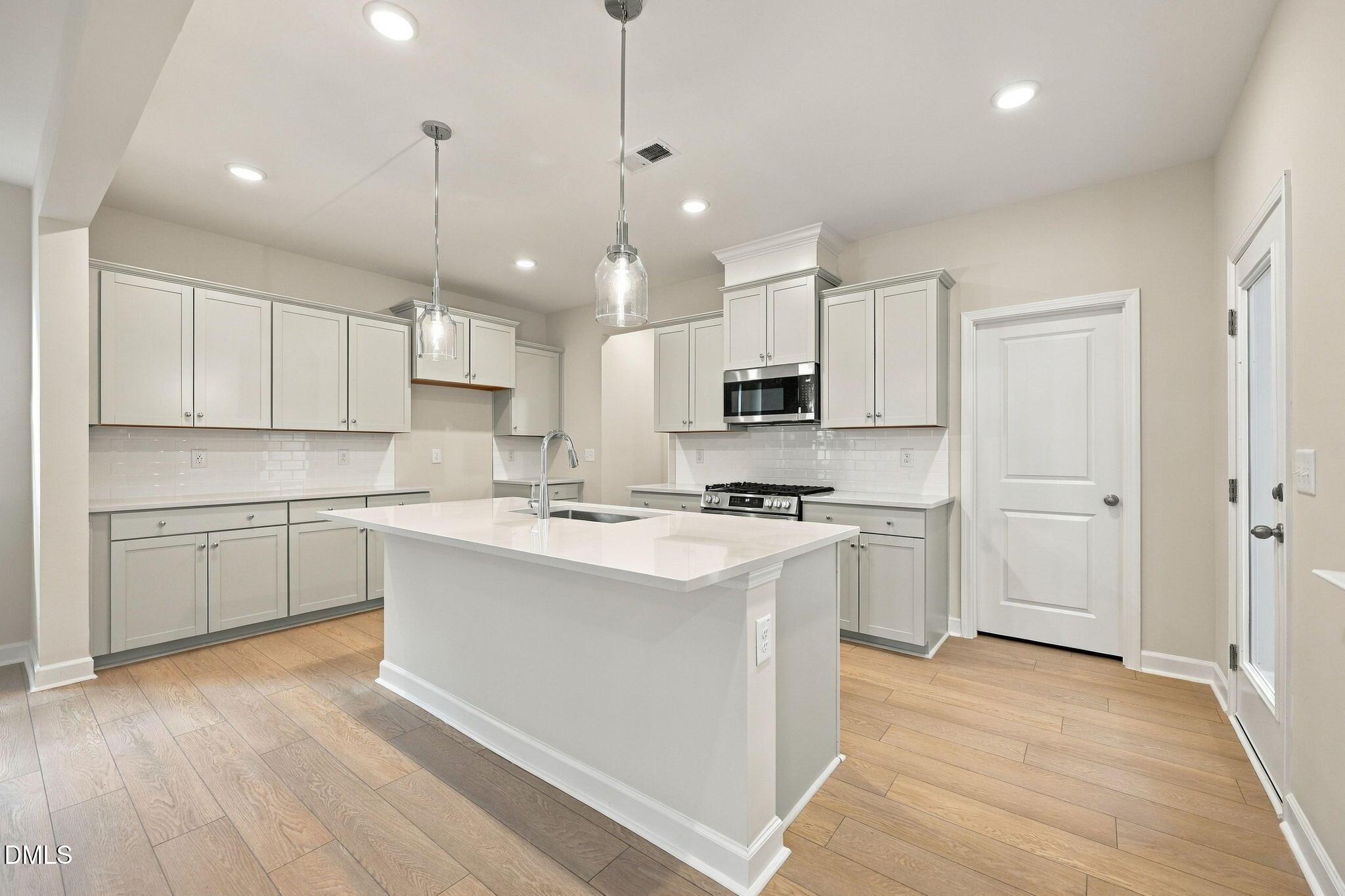 820 Carpet Grass Avenue (The Jordan C)