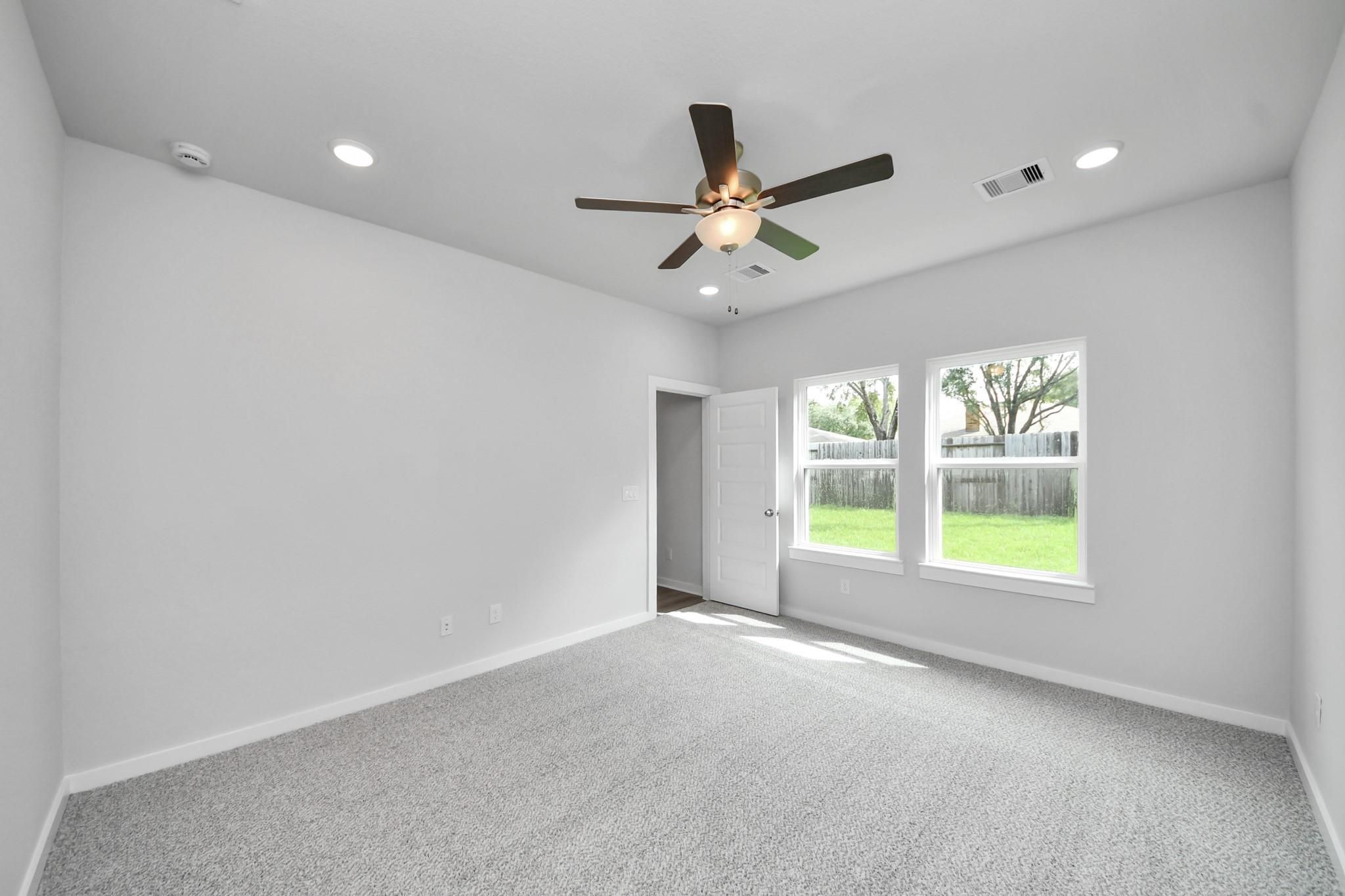 No Caption