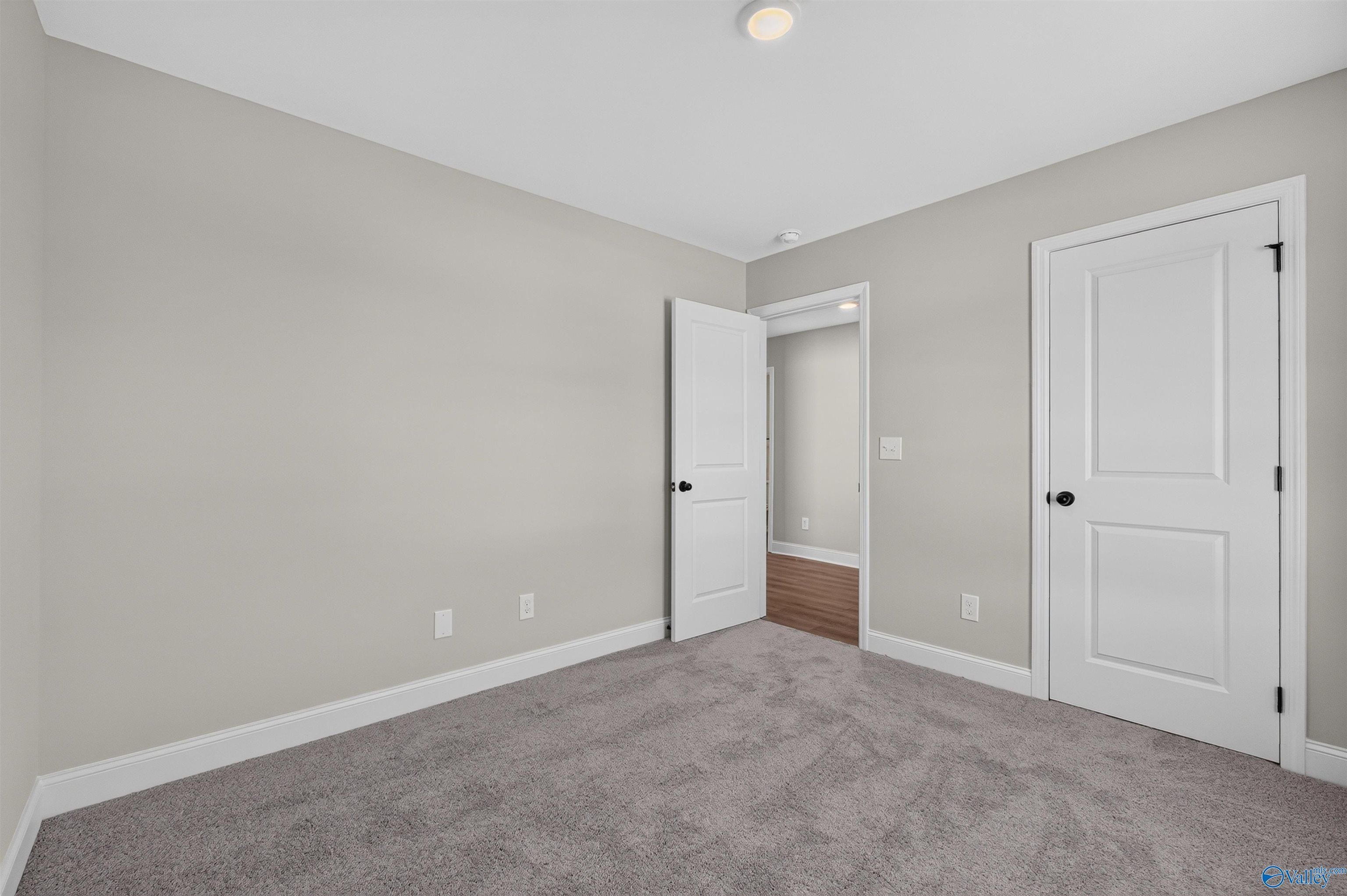 No Caption