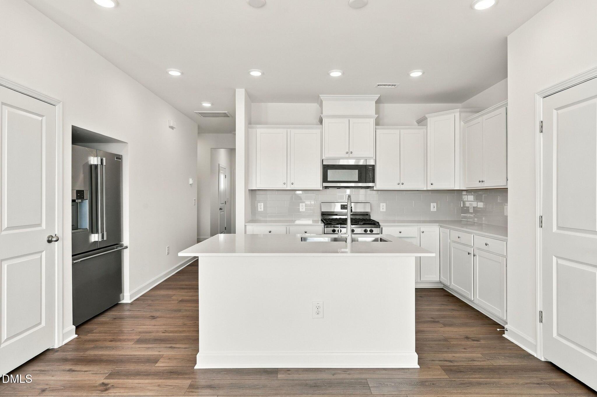 85 Chancellor Drive (The Durant A)