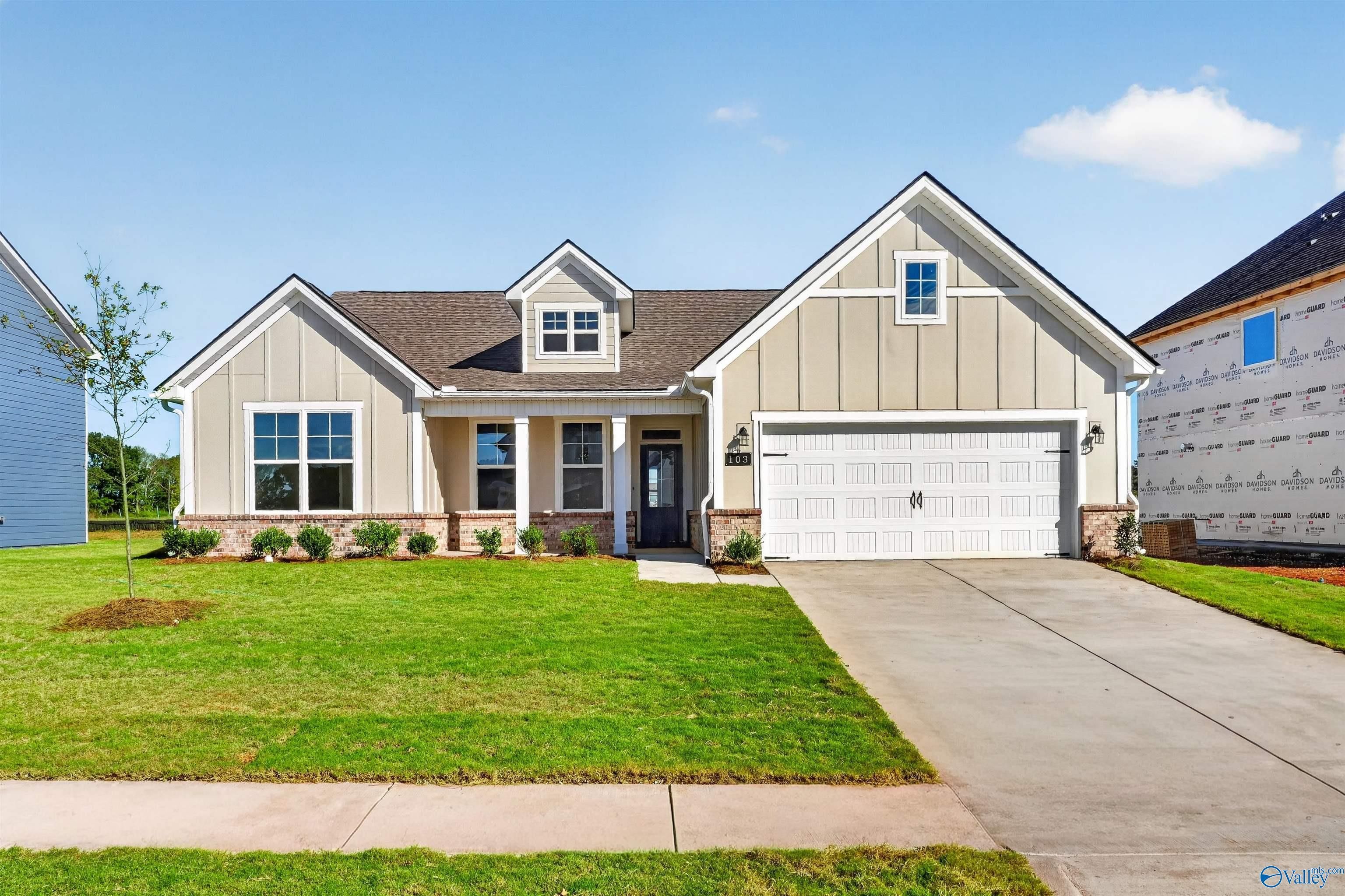 103 Labyrinth Way (The Rockford C)