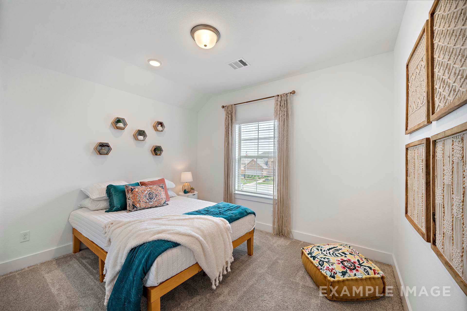 The Philip Bedroom 3