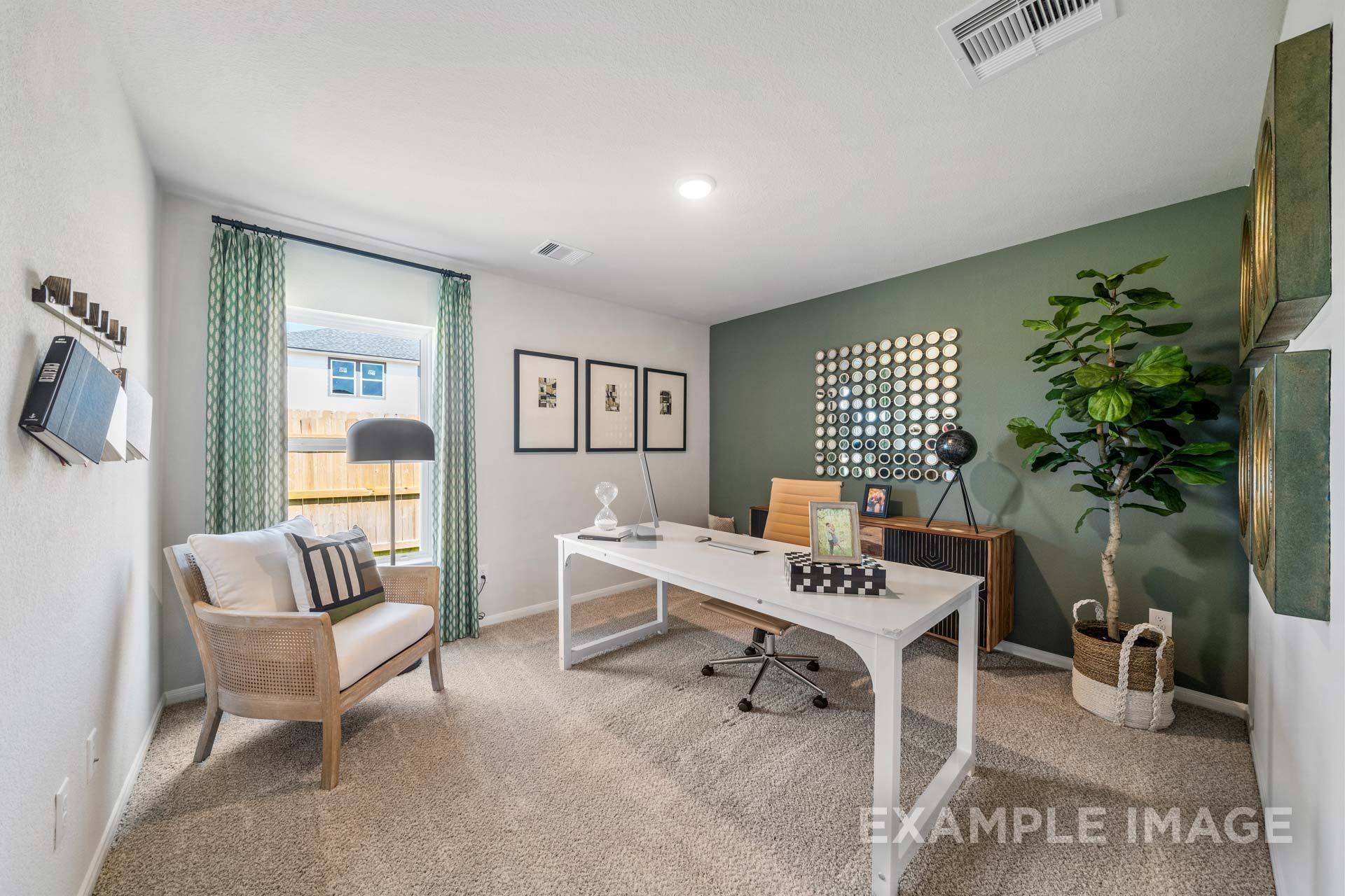 Secondary Bedroom / Office