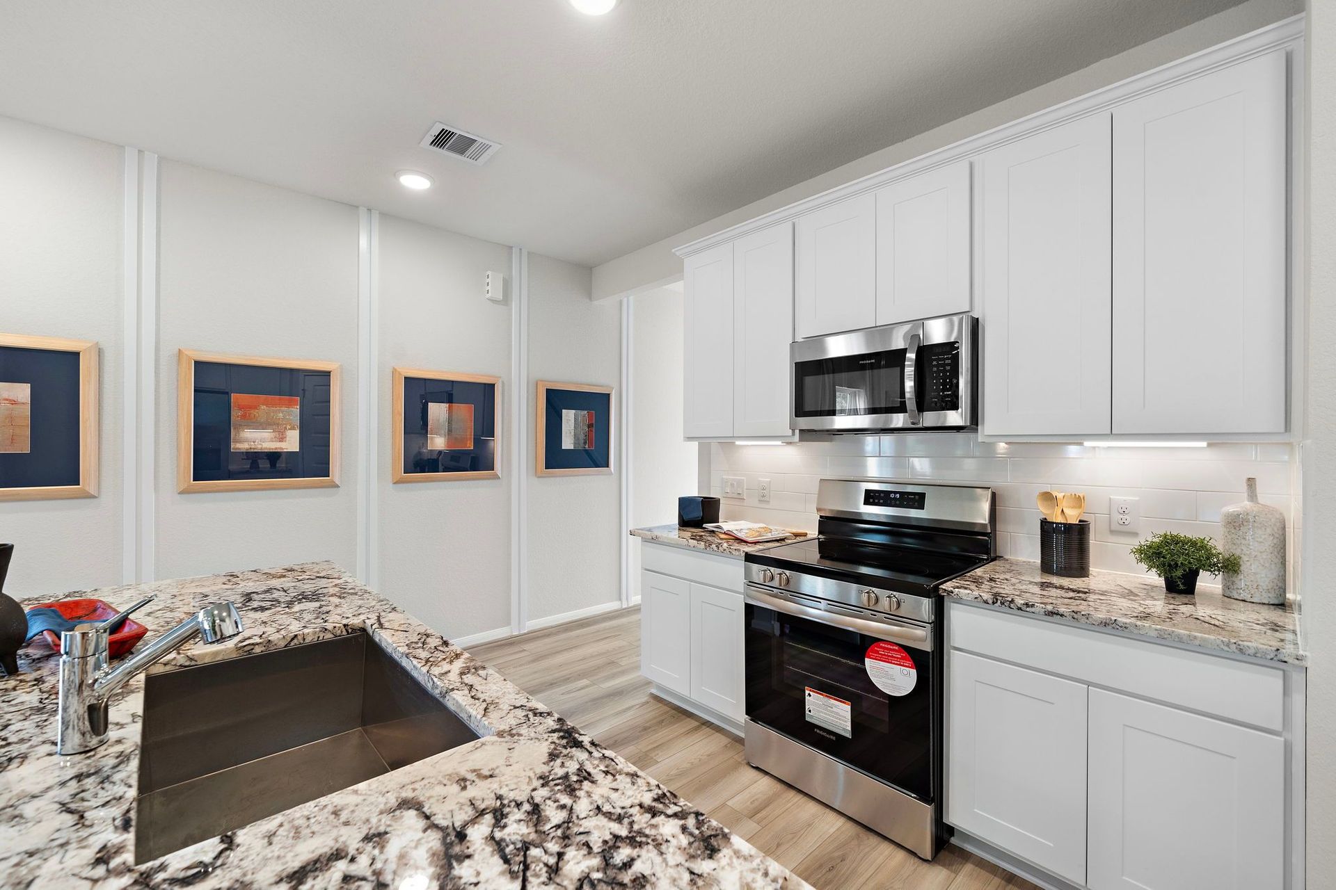 No Caption