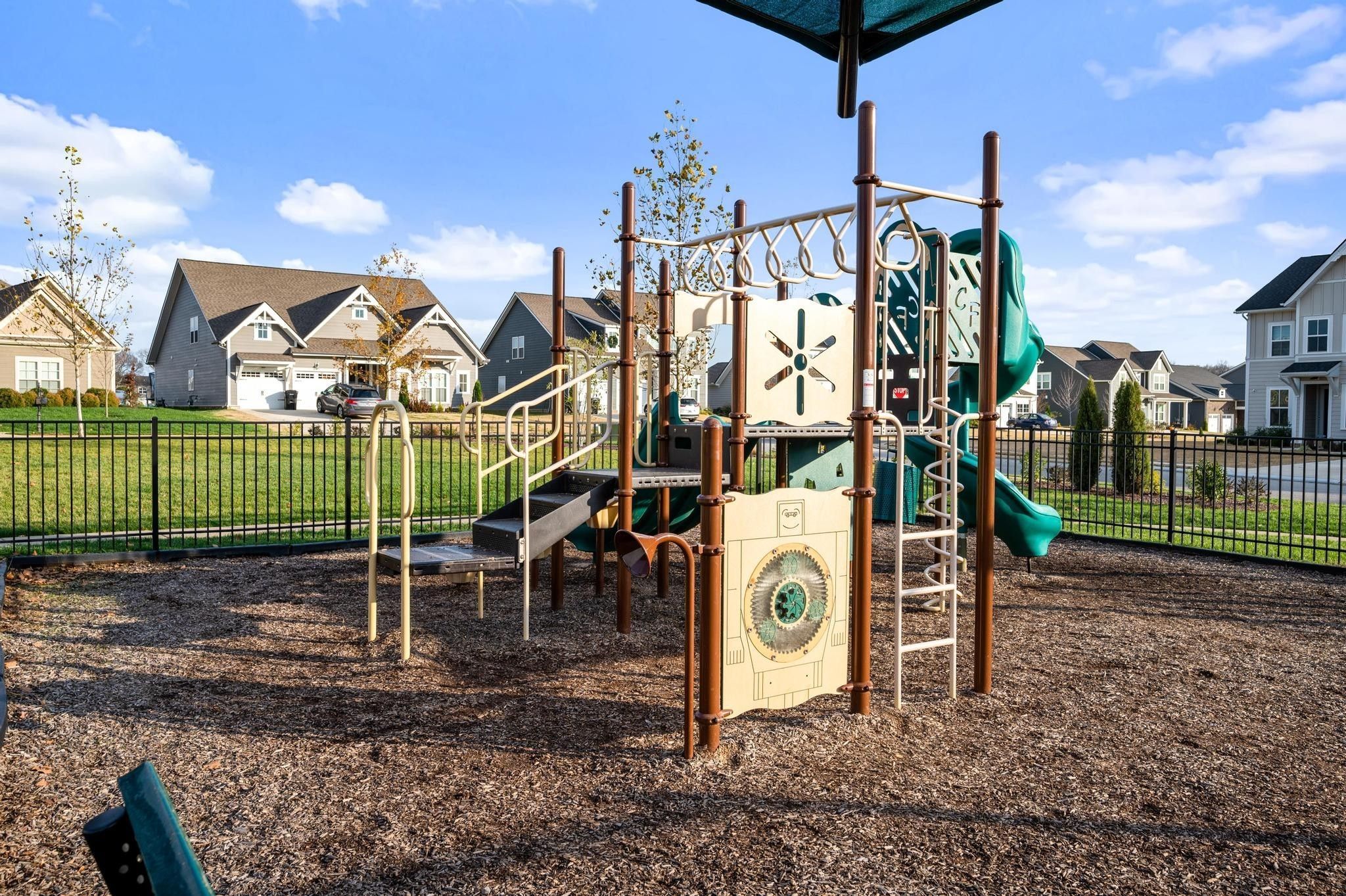 Shelton Square - Community Playground