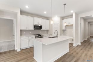 The Everett - Spragins Cove: Huntsville, Alabama - Davidson Homes