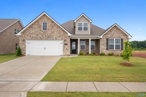 104 Goodwood Lane (The Rockford with Bonus)