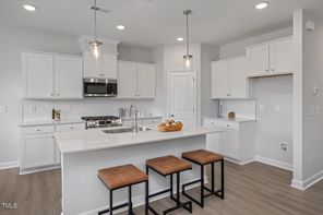 3860 Well Fleet Drive (The Warren Interior)