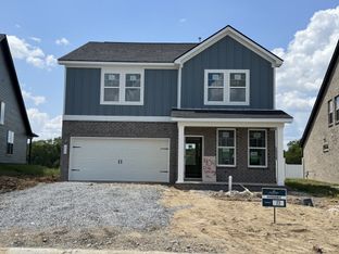 The Logan C - Woods Crossing: Gallatin, Tennessee - Davidson Homes