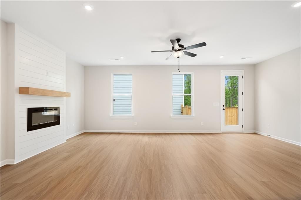 703 Smokey Quartz Way (The Marion A)