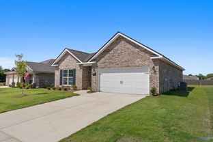 The Asheville C - Clearview: Hazel Green, Alabama - Davidson Homes