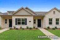 The Retreat at Cain Park por Davidson Homes en Decatur Alabama