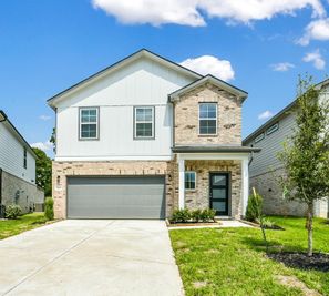 The Trinity F - Lakes at Black Oak: Magnolia, Texas - Davidson Homes