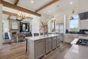 Deep South Custom Homes por Deep South Custom Homes en Jackson Mississippi