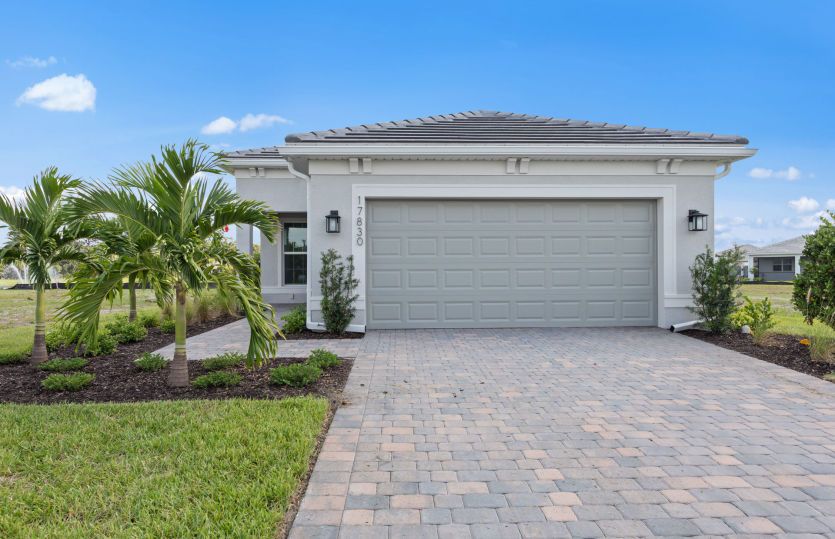 Contour - Del Webb Oak Creek: North Fort Myers, Florida - Del Webb