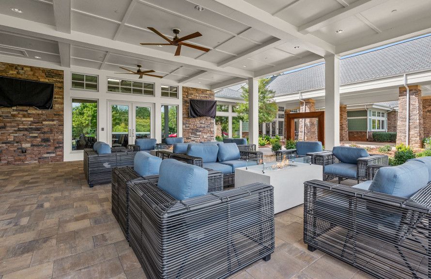 Outdoor fireplace