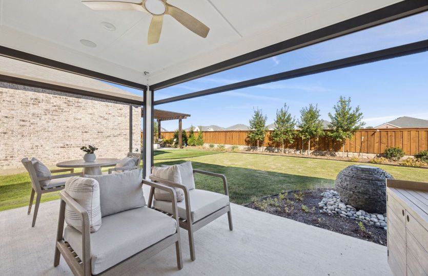 Spacious back patio