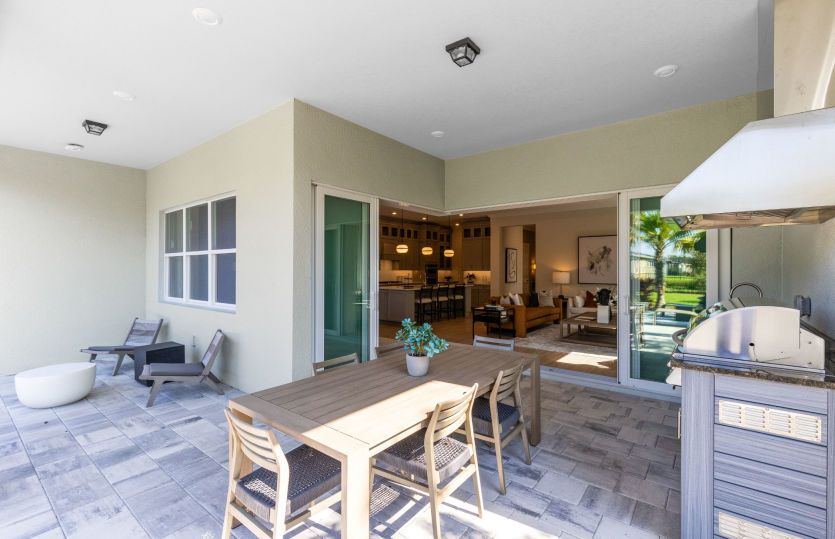 Seamless Indoor-Outdoor Living