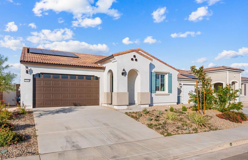 25328 Violane Drive (Bellwood)