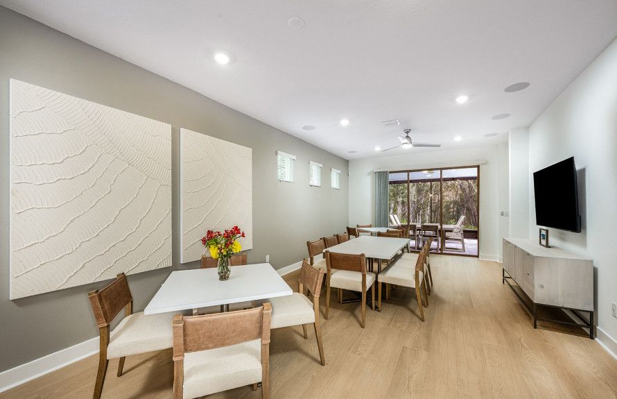 Lifestyle House | Main Room