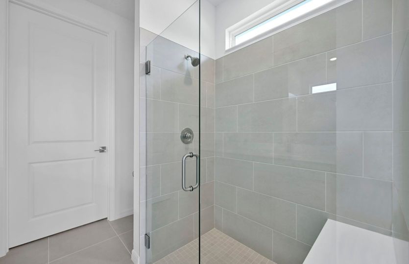 Compass | Owner's Walk-In Shower