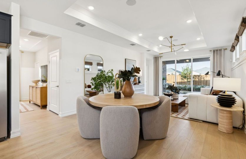 Dining area off kitchen